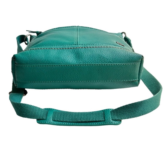 The Sak Leather Crossbody Bag - Picture 13 of 13